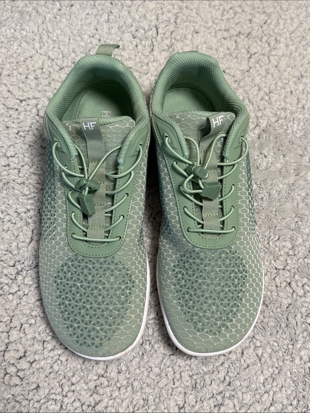 Women’s Hike Lightweight Athletic Sneakers in Sage Green